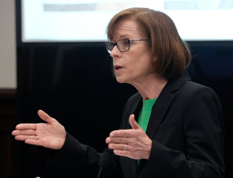 Jury deliberating in corruption trial of ex-FirstEnergy executives accused of $4.3 million bribe | iNFOnews.ca