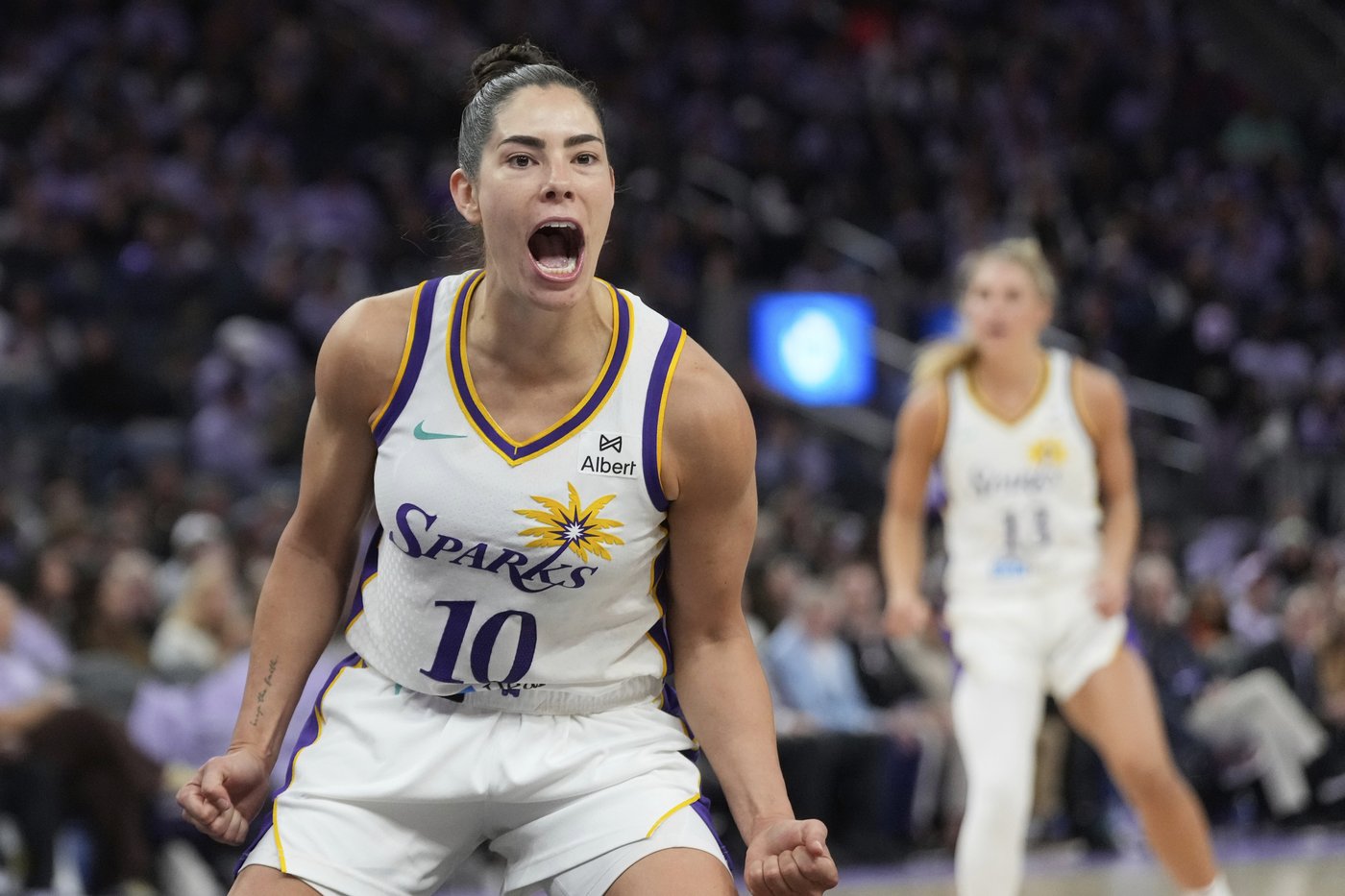 Kelsey Plum scores 37 points to lead the Sparks to an 84-67 win in the Valkyries' debut | iNFOnews.ca