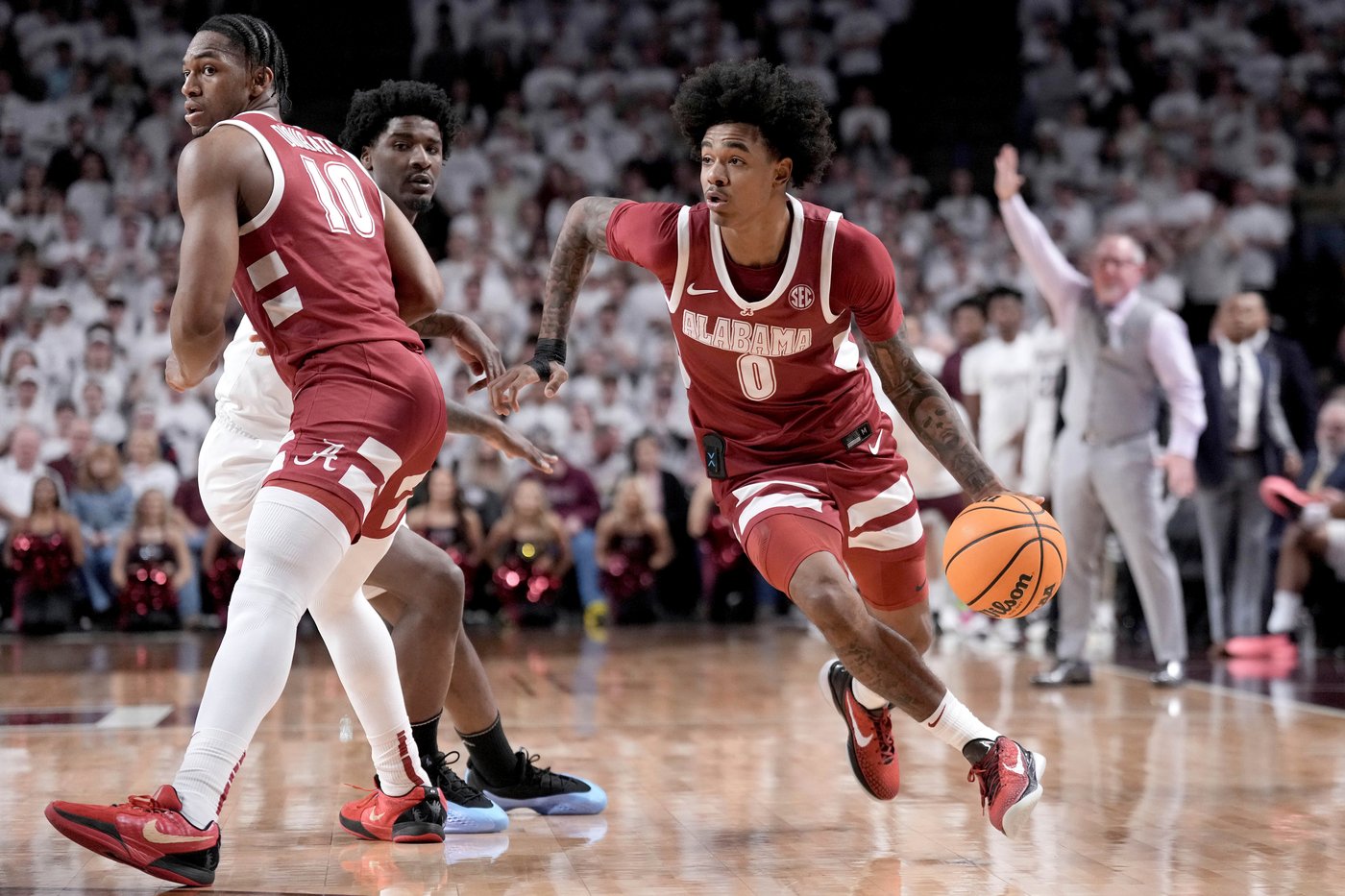 Holloway, Philon and Wrightsell give No. 15 Alabama a dynamic and experienced backcourt | iNFOnews.ca Holloway, Philon and Wrightsell give No. 15 Alabama a dynamic and experienced backcourt | iNFOnews.ca