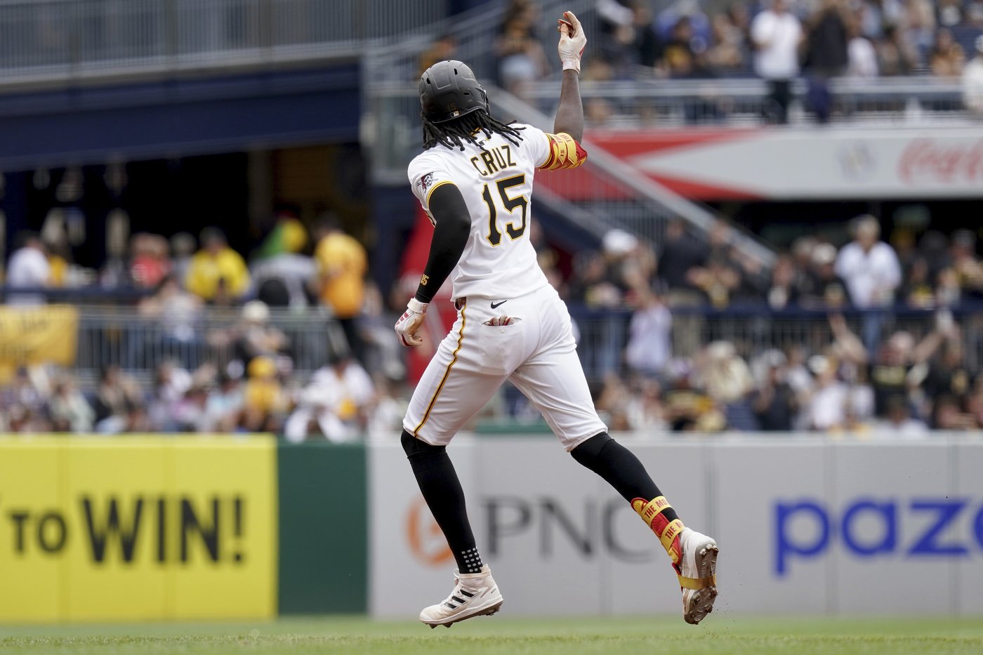 Oneil Cruz hits 122.9 mph home run, hardest-hit ball since Statcast started tracking in 2015 | iNFOnews.ca