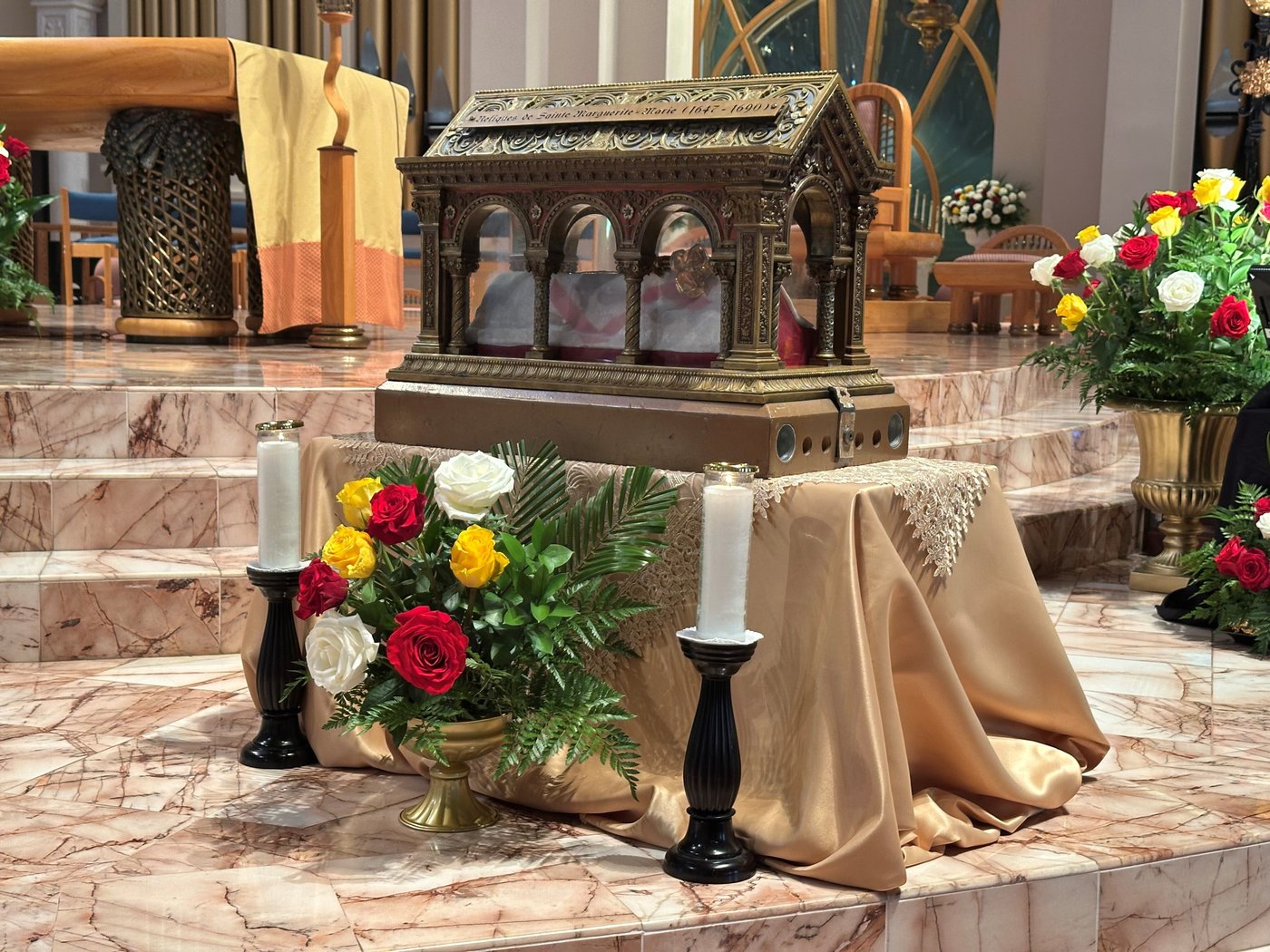 US Catholic bishops consecrated nation to the Sacred Heart at gathering in Orlando | iNFOnews.ca US Catholic bishops consecrated nation to the Sacred Heart at gathering in Orlando | iNFOnews.ca