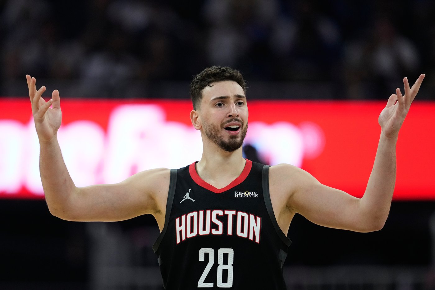 Kevin Durant, Rockets spoil Stephen Curry's return from injury, beat Warriors 117-116 | iNFOnews.ca