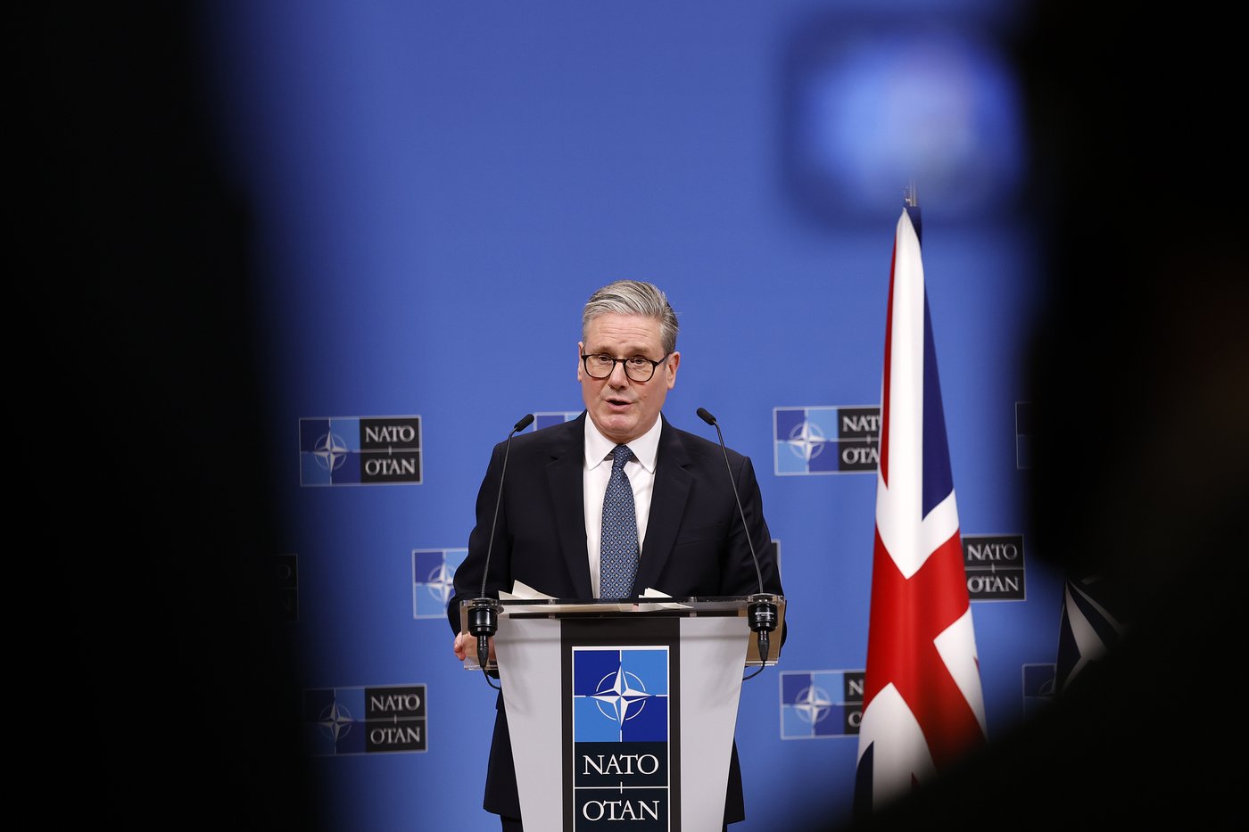 Britain's Starmer seeks strong ties with both the EU and Donald Trump. That could be tricky | iNFOnews.ca