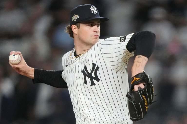 Yankees pitcher Cam Schlittler dealing with back inflammation, lat issue, will skip bullpens | iNFOnews.ca