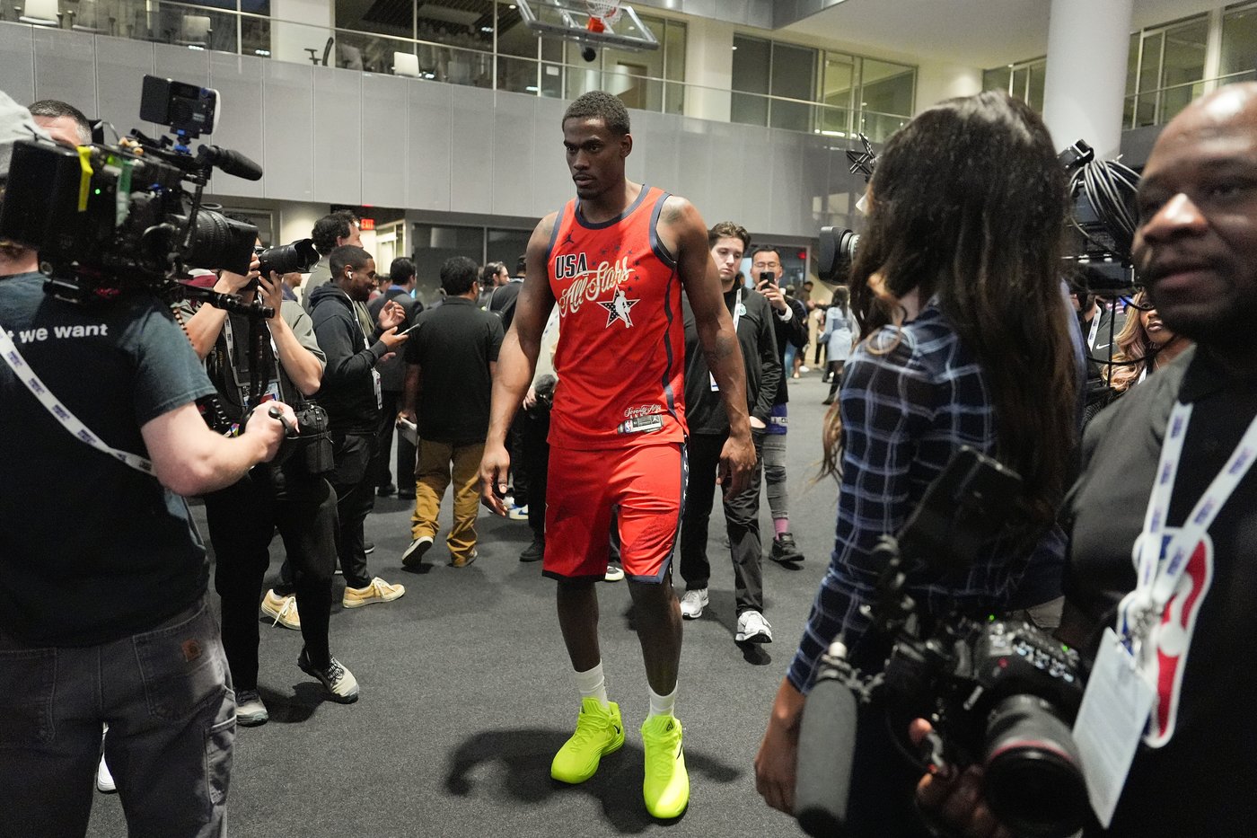 It's the US (and the US) against the world as the NBA All-Star Game tries yet another format | iNFOnews.ca