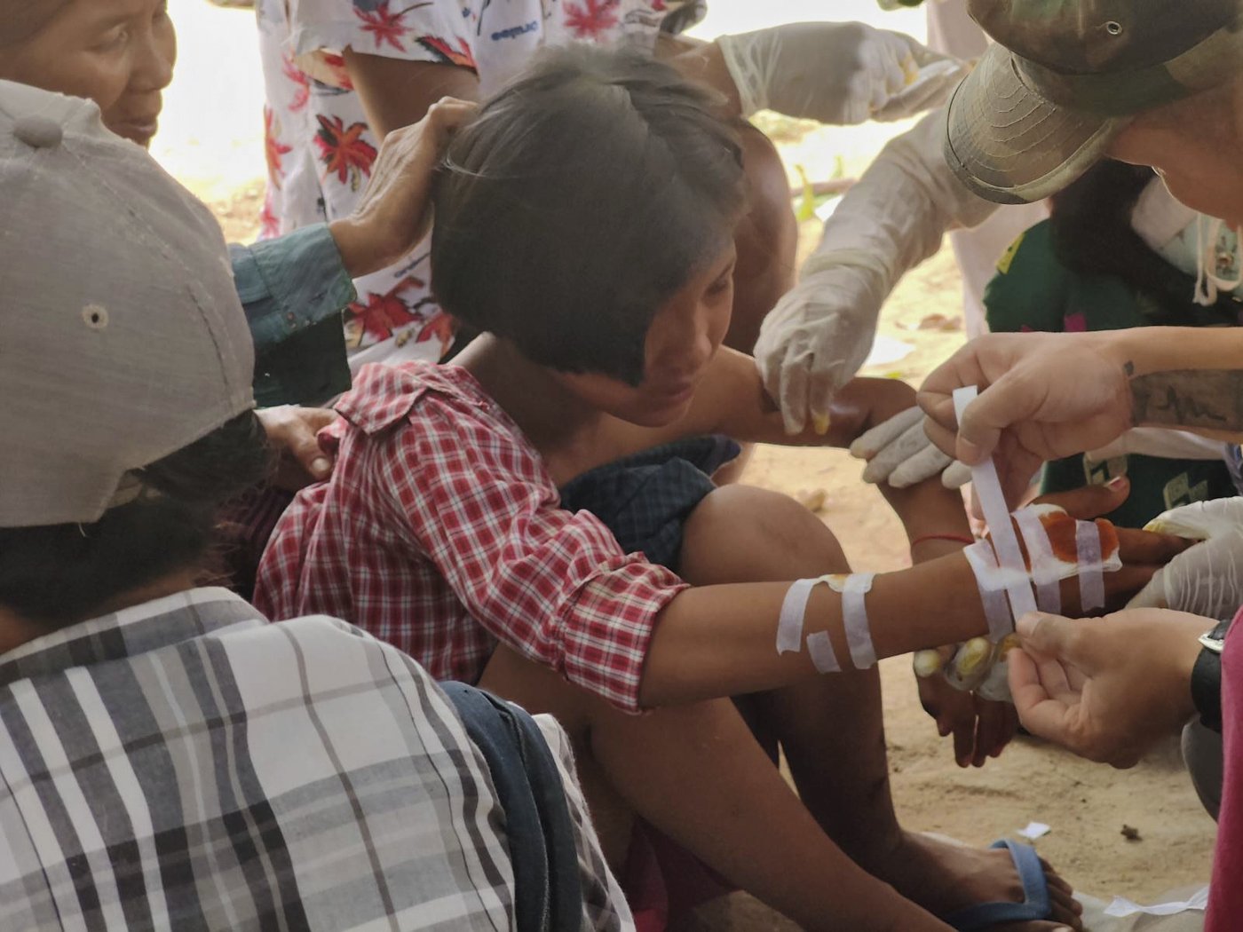 Funerals held in Myanmar for pupils and teachers killed in airstrike on school | iNFOnews.ca Funerals held in Myanmar for pupils and teachers killed in airstrike on school | iNFOnews.ca