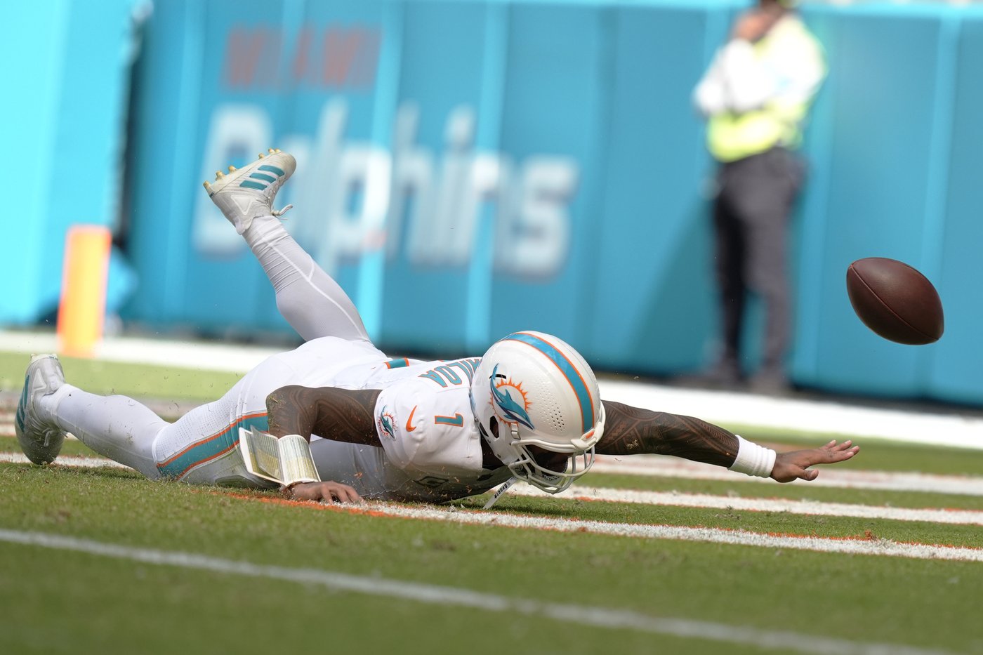 Dolphins' offense looks like itself again with Tua Tagovailoa back | iNFOnews.ca