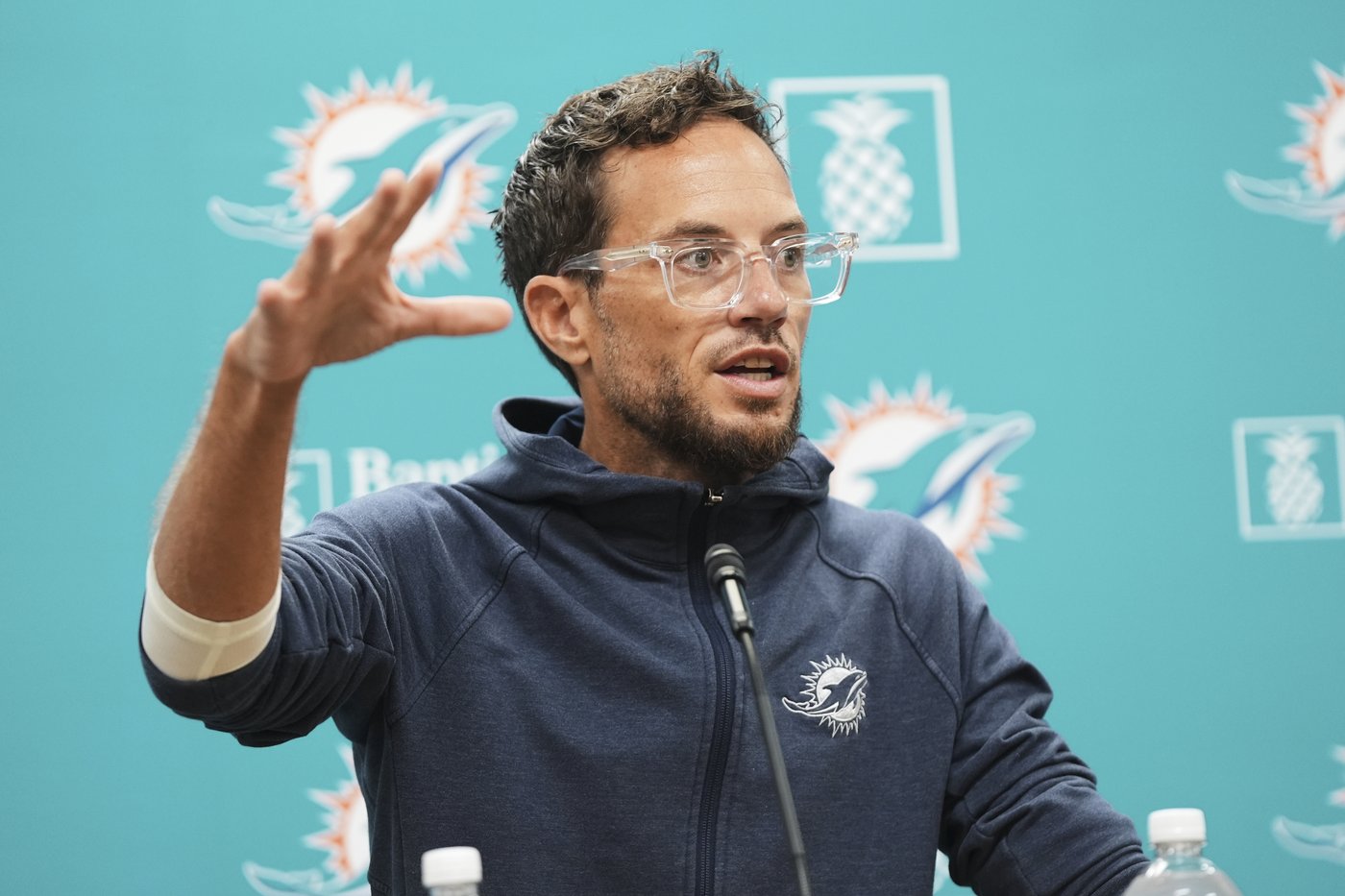 Top picks Travis Hunter and Kenneth Grant sit out Jaguars-Dolphins joint practice | iNFOnews.ca
