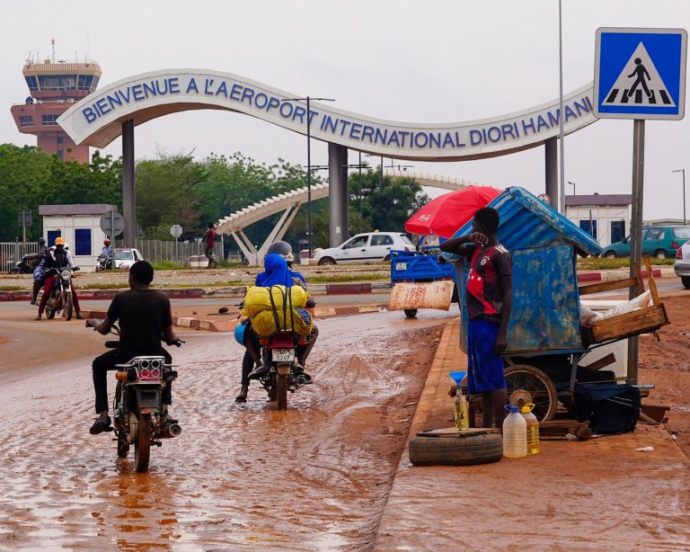 Gunmen attack airport in Niger's capital as explosions, gunfire heard | iNFOnews.ca