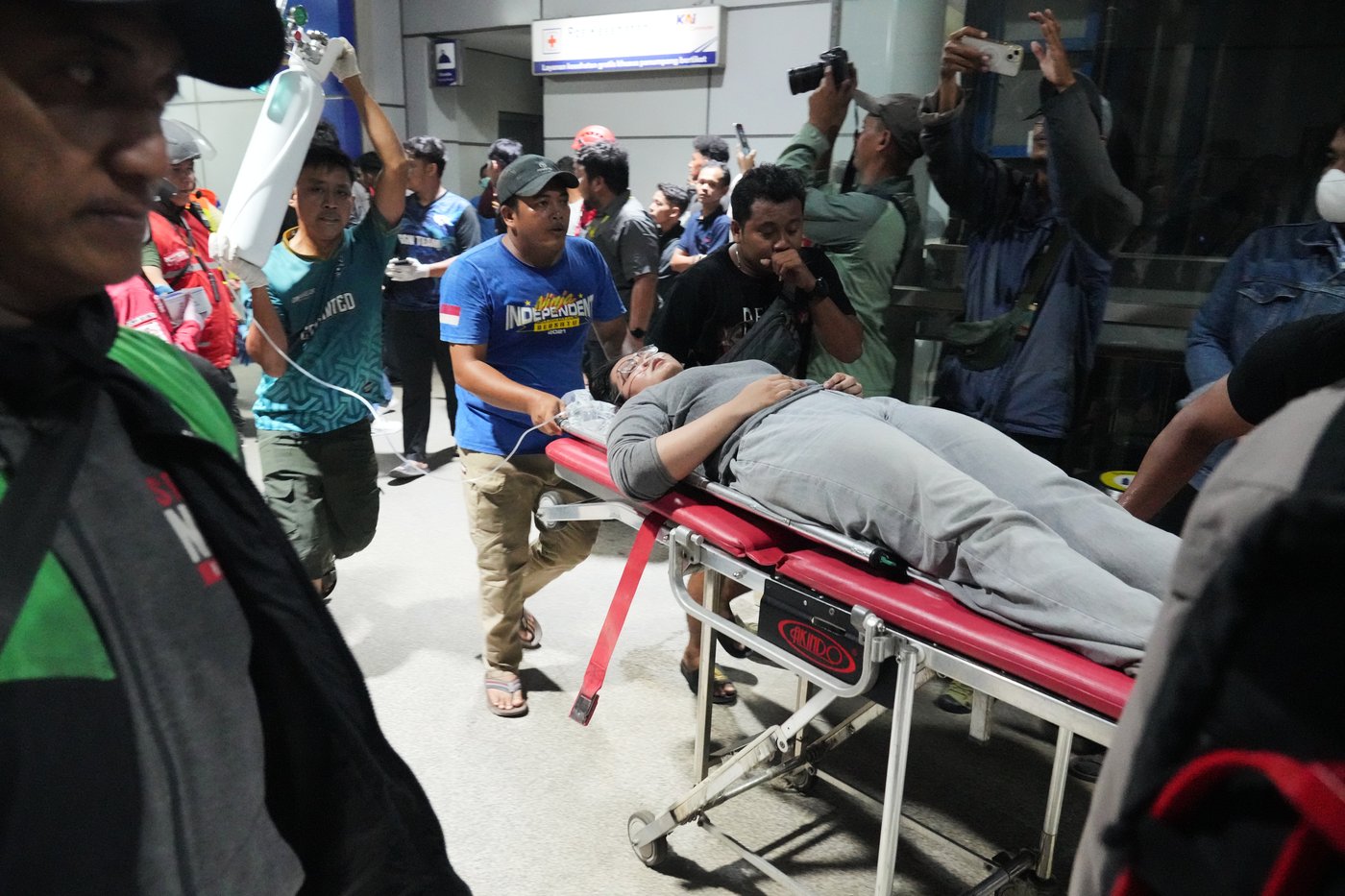 Trains collide near Indonesia's capital, killing at least 4 people | iNwheels Trains collide near Indonesia's capital, killing at least 4 people | iNwheels