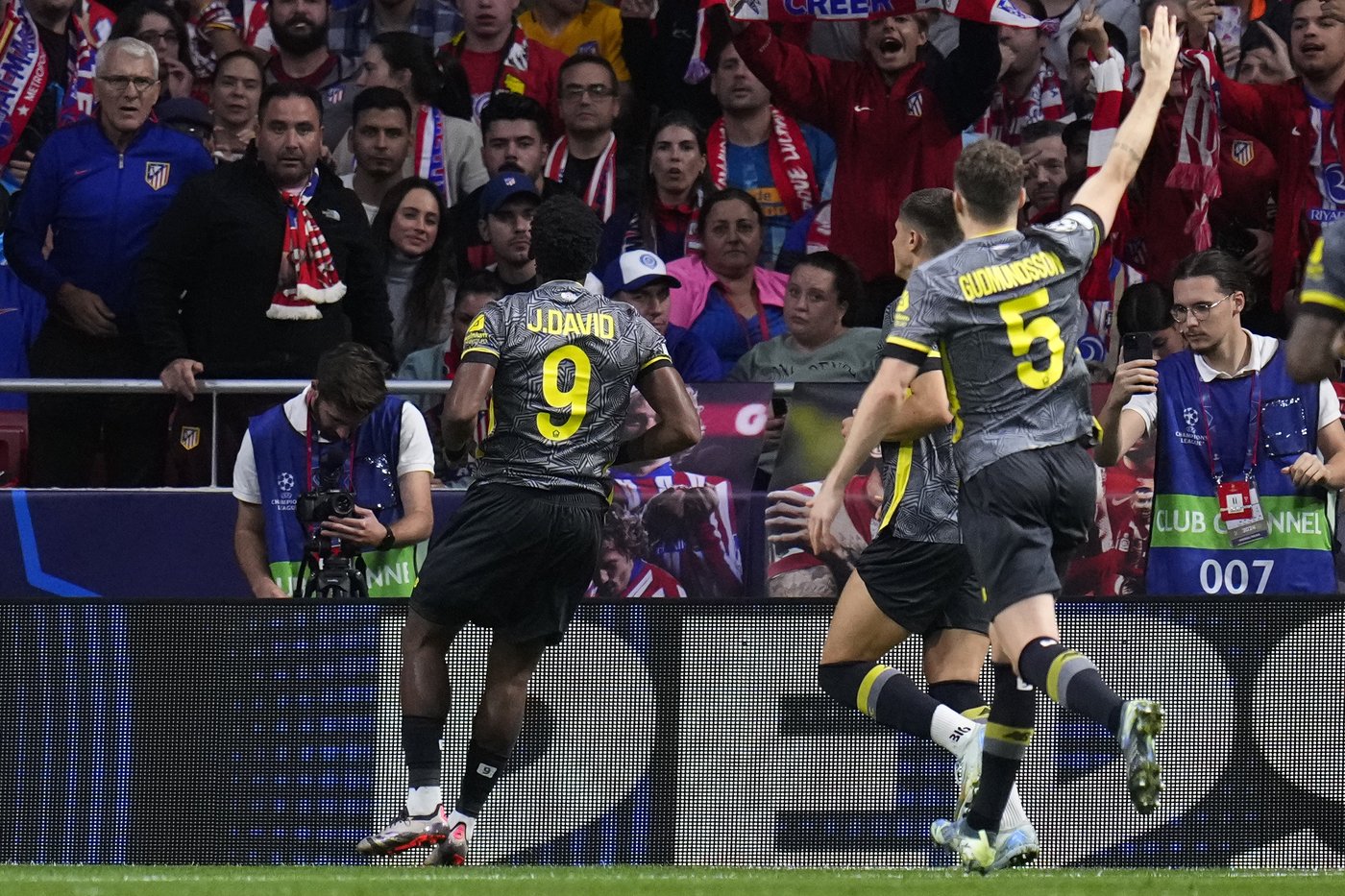 Jonathan David sets scoring mark to help Lille beat Atletico Madrid | iNFOnews.ca