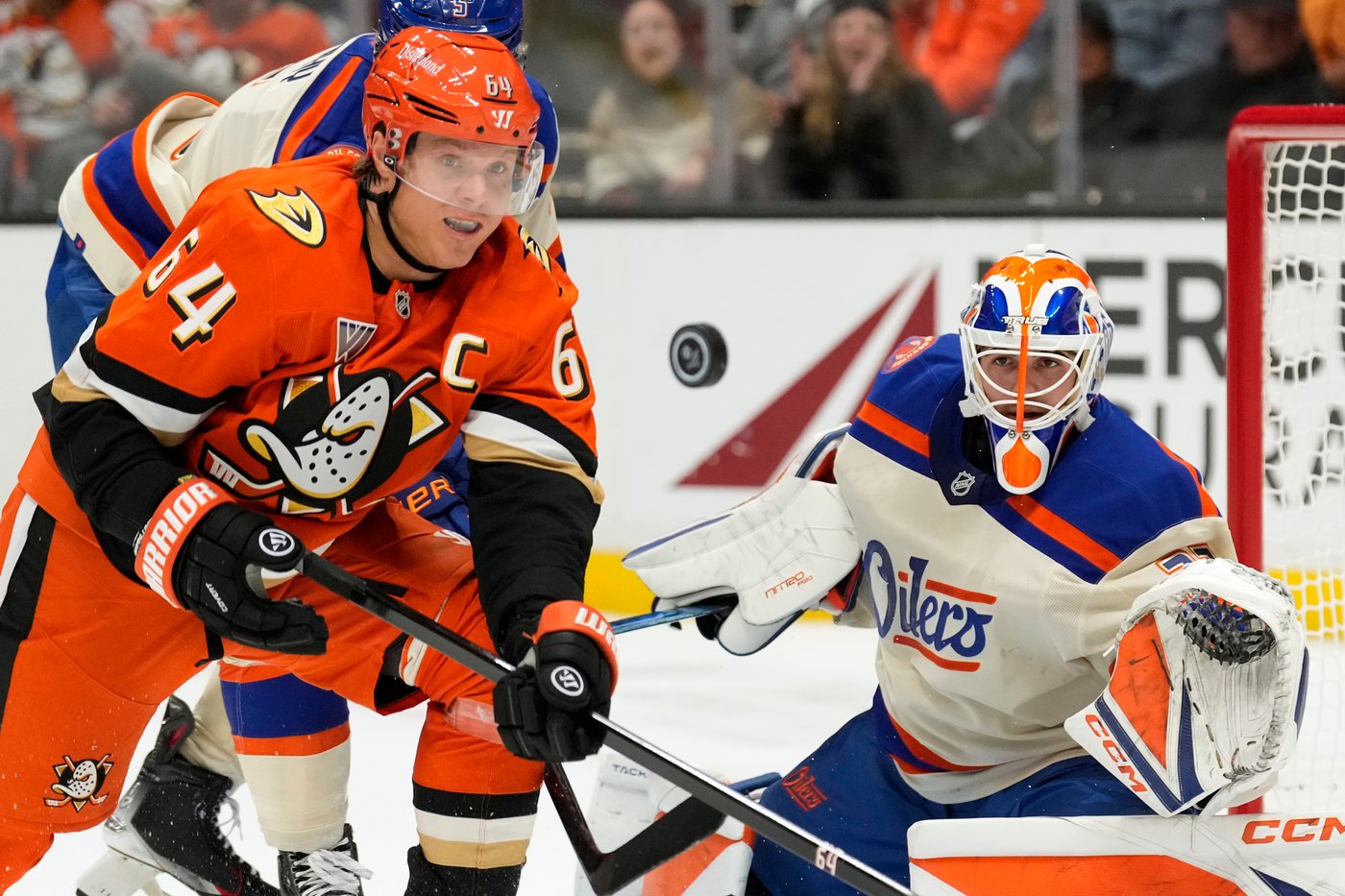 Evan Bouchard continues historic start, Oilers pummel Ducks in 2nd period in 5-2 win | iNFOnews.ca