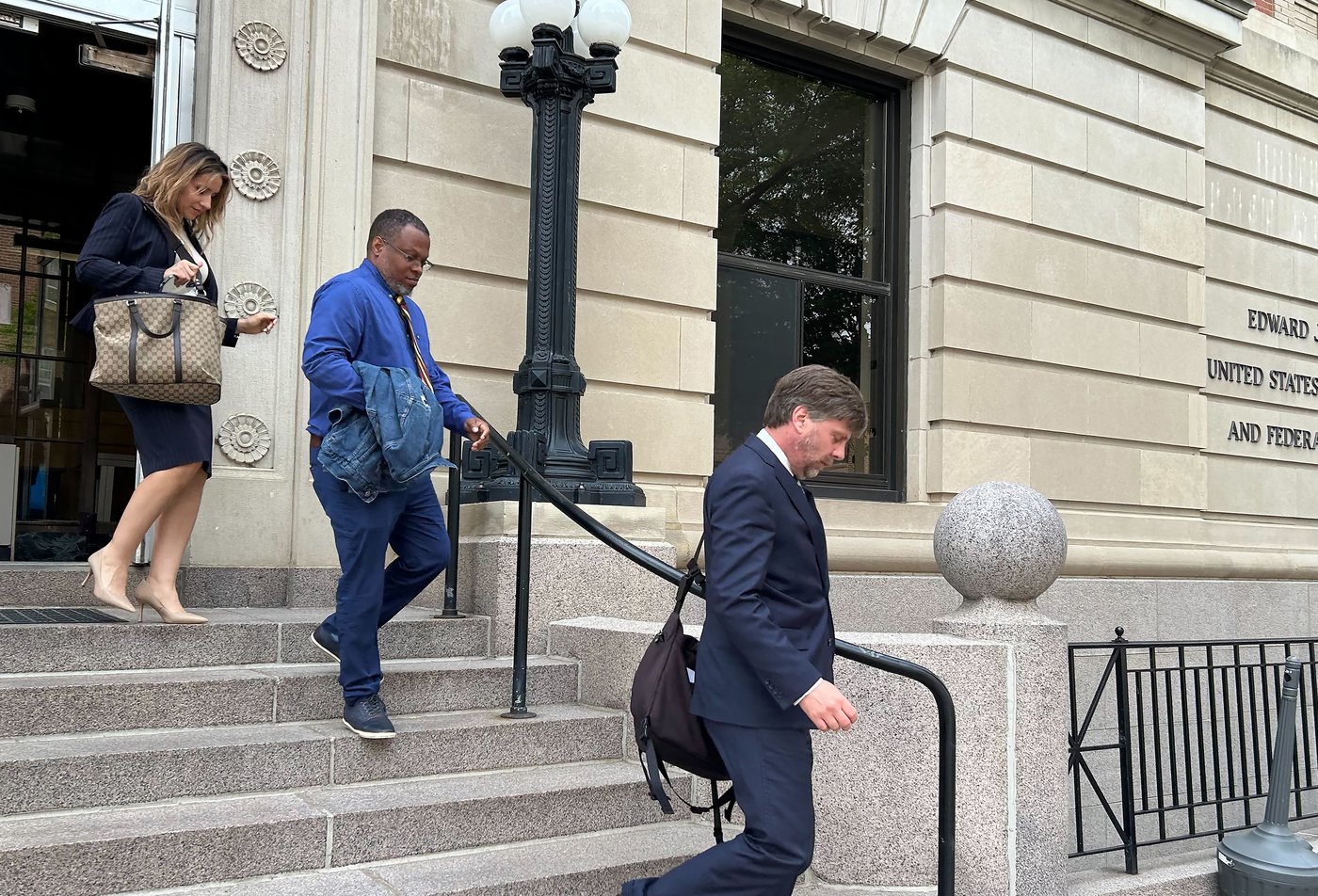 Men get prison for human smuggling after migrants freeze to death at border | iNFOnews.ca Men get prison for human smuggling after migrants freeze to death at border | iNFOnews.ca