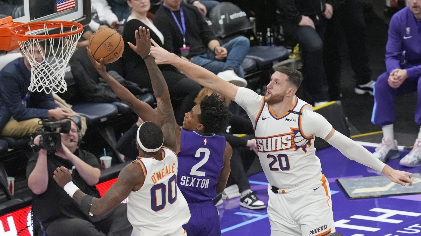 Devin Booker and Kevin Durant lead the Suns past the Jazz, 134-126 | iNFOnews.ca