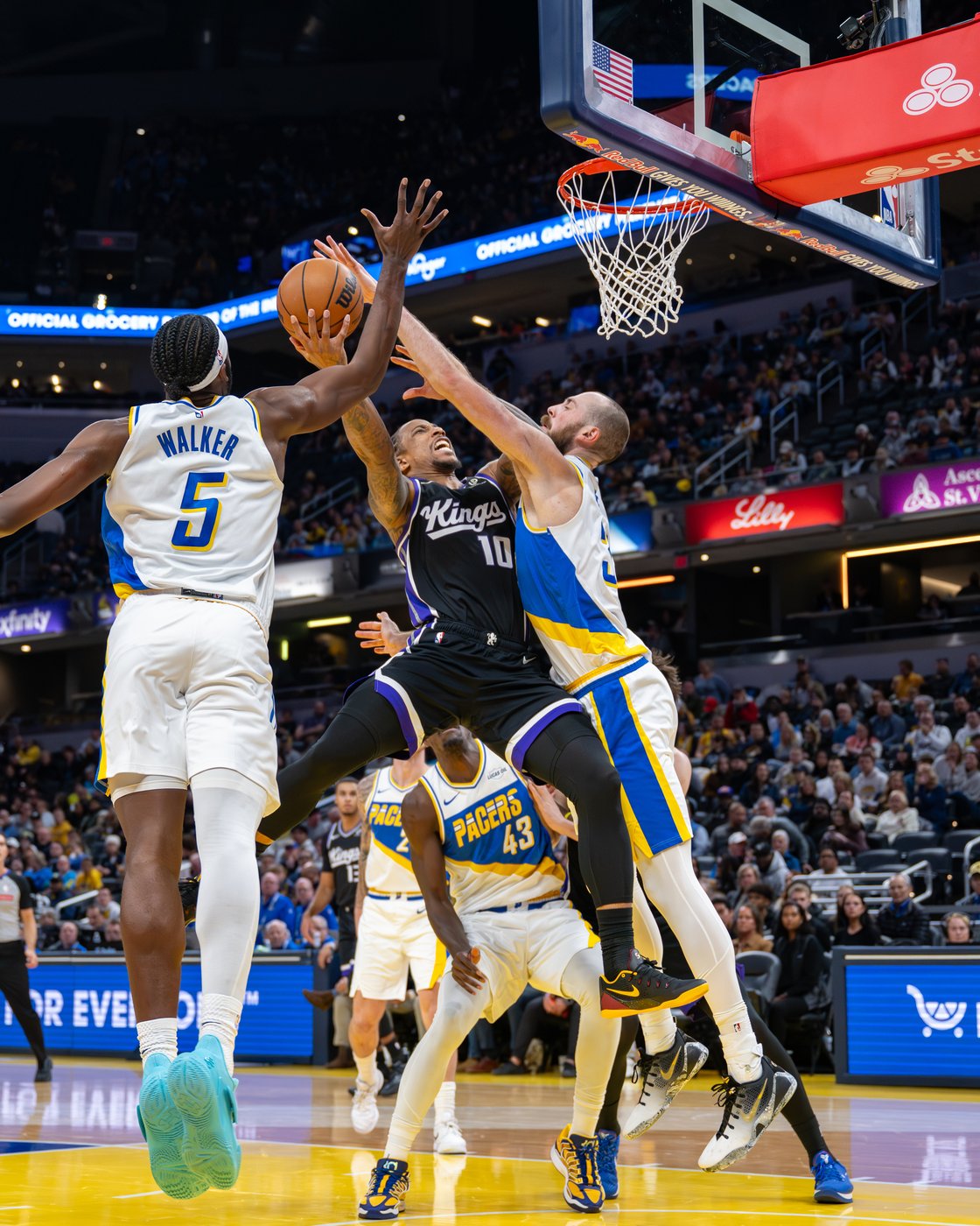 Andrew Nembhard sparks the Pacers to a 116-105 victory over the Kings | iNFOnews.ca