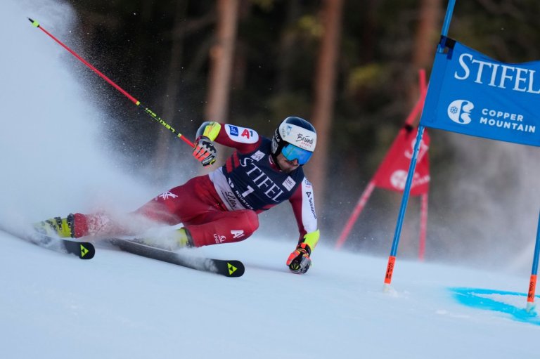 Odermatt skis out in rare failure at World Cup giant slalom led by Brennsteiner | iNFOnews.ca