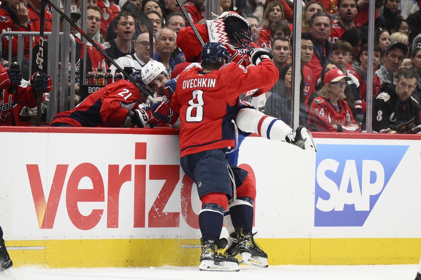Alex Ovechkin leads the Capitals into the second round against Carolina by scoring and hitting | iNFOnews.ca Alex Ovechkin leads the Capitals into the second round against Carolina by scoring and hitting | iNFOnews.ca