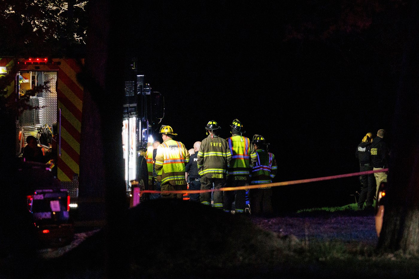 Small plane hit power line before crashing into the Platte River in Nebraska | iNFOnews.ca Small plane hit power line before crashing into the Platte River in Nebraska | iNFOnews.ca