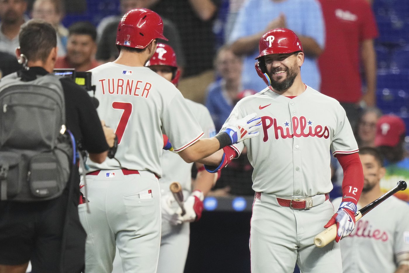 Trea Turner hits leadoff homer to help Phillies to a 5-2 win over the Marlins | iNFOnews.ca