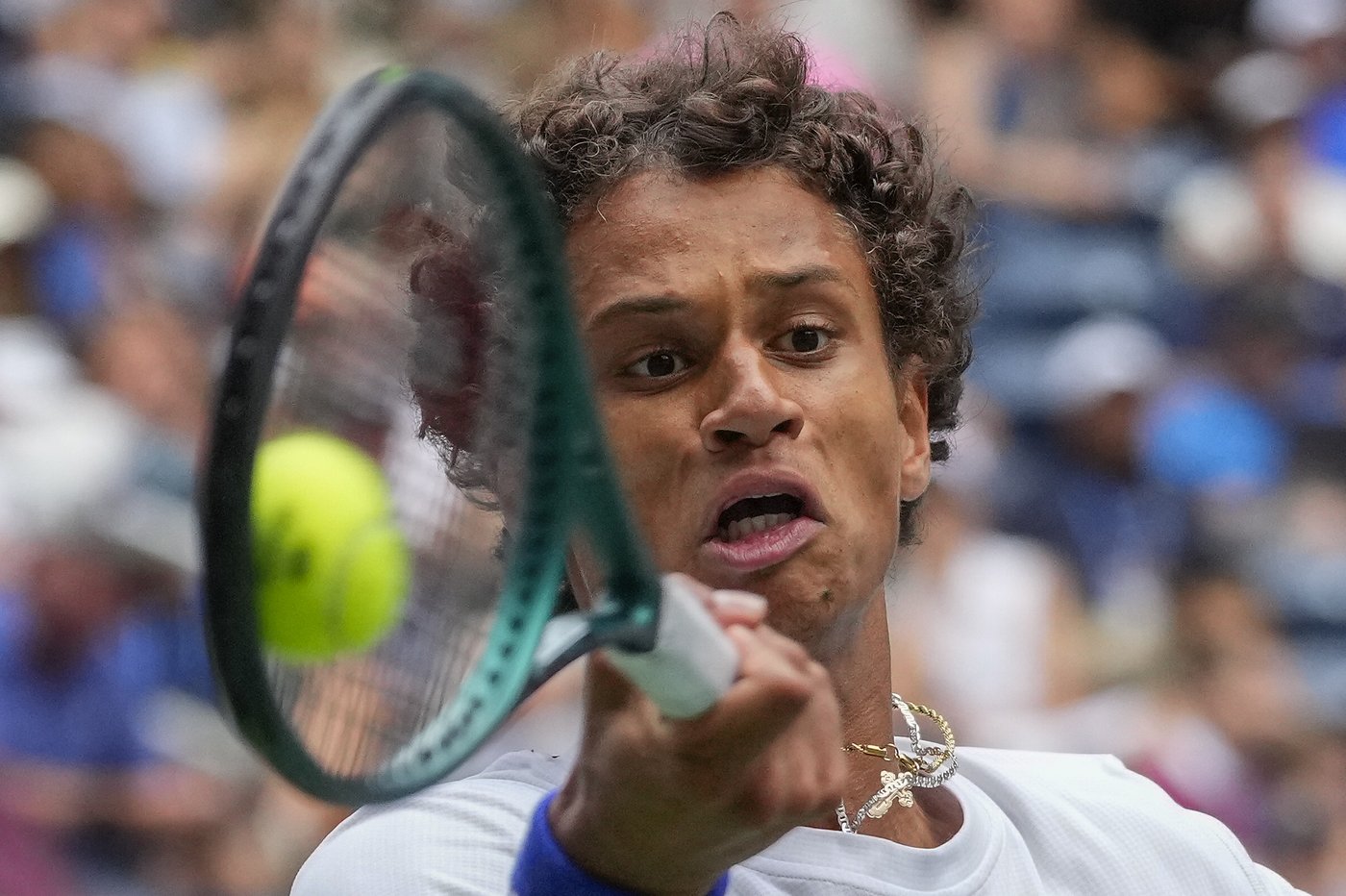 Montreal's Gabriel Diallo loses in Almaty Open final in three sets | iNFOnews.ca