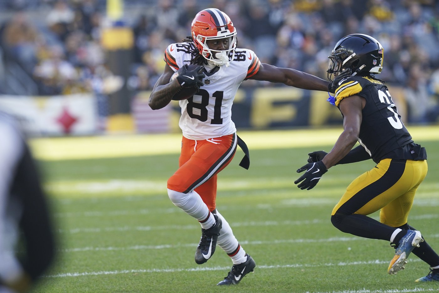 Wilson throws for 2 touchdowns as Steelers cruise past mistake-prone Browns 27-14 | iNFOnews.ca Wilson throws for 2 touchdowns as Steelers cruise past mistake-prone Browns 27-14 | iNFOnews.ca
