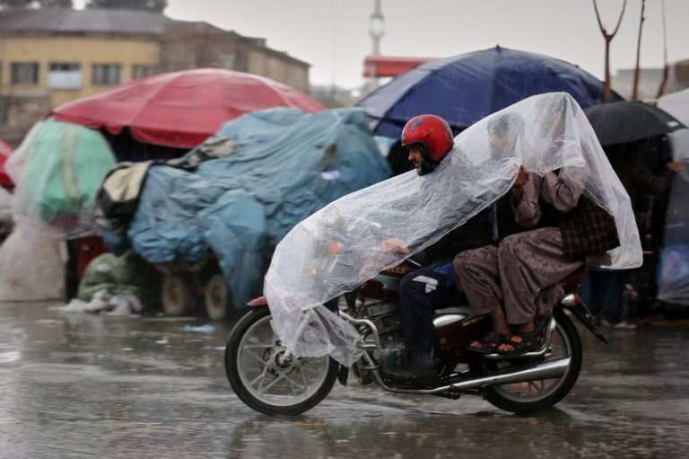 Afghan authorities say 14 more people die as a result of extreme weather and flooding | iNFOnews.ca
