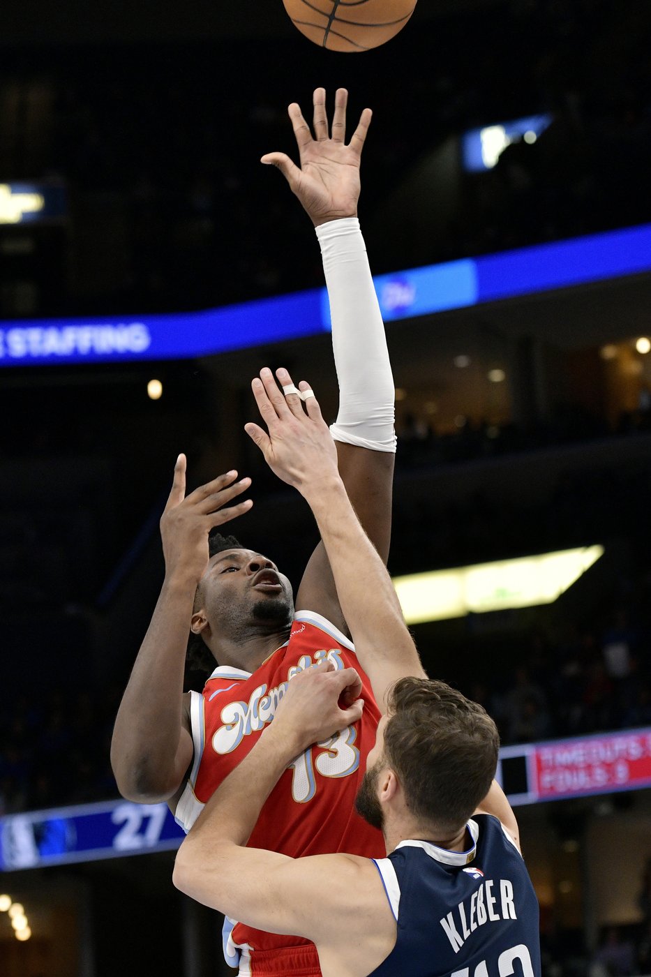 Jaren Jackson Jr. scores 35 points to lead Grizzlies past Mavs 119-104 | iNFOnews.ca