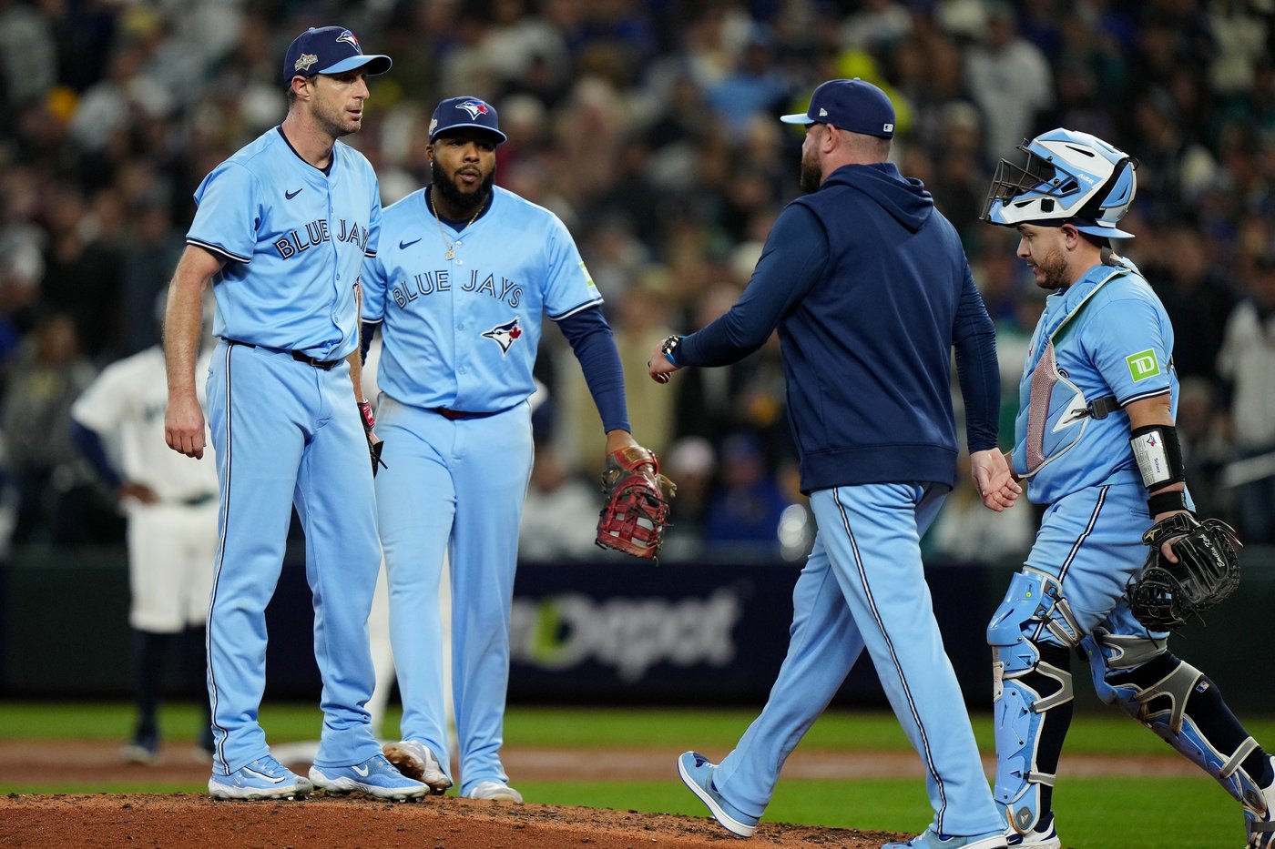 Scherzer's confrontation with Schneider in ALCS Game 4 nothing new for Hall of Famer | iNFOnews.ca Scherzer's confrontation with Schneider in ALCS Game 4 nothing new for Hall of Famer | iNFOnews.ca