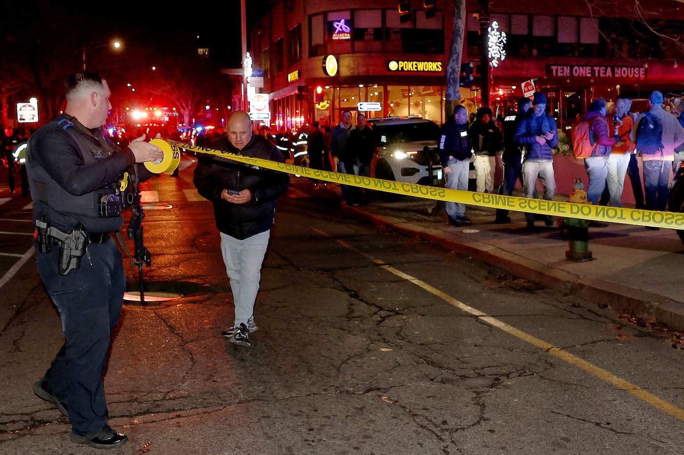 Police searching Brown University after shooter kills 2 and wounds 8 on campus | iNFOnews.ca Police searching Brown University after shooter kills 2 and wounds 8 on campus | iNFOnews.ca