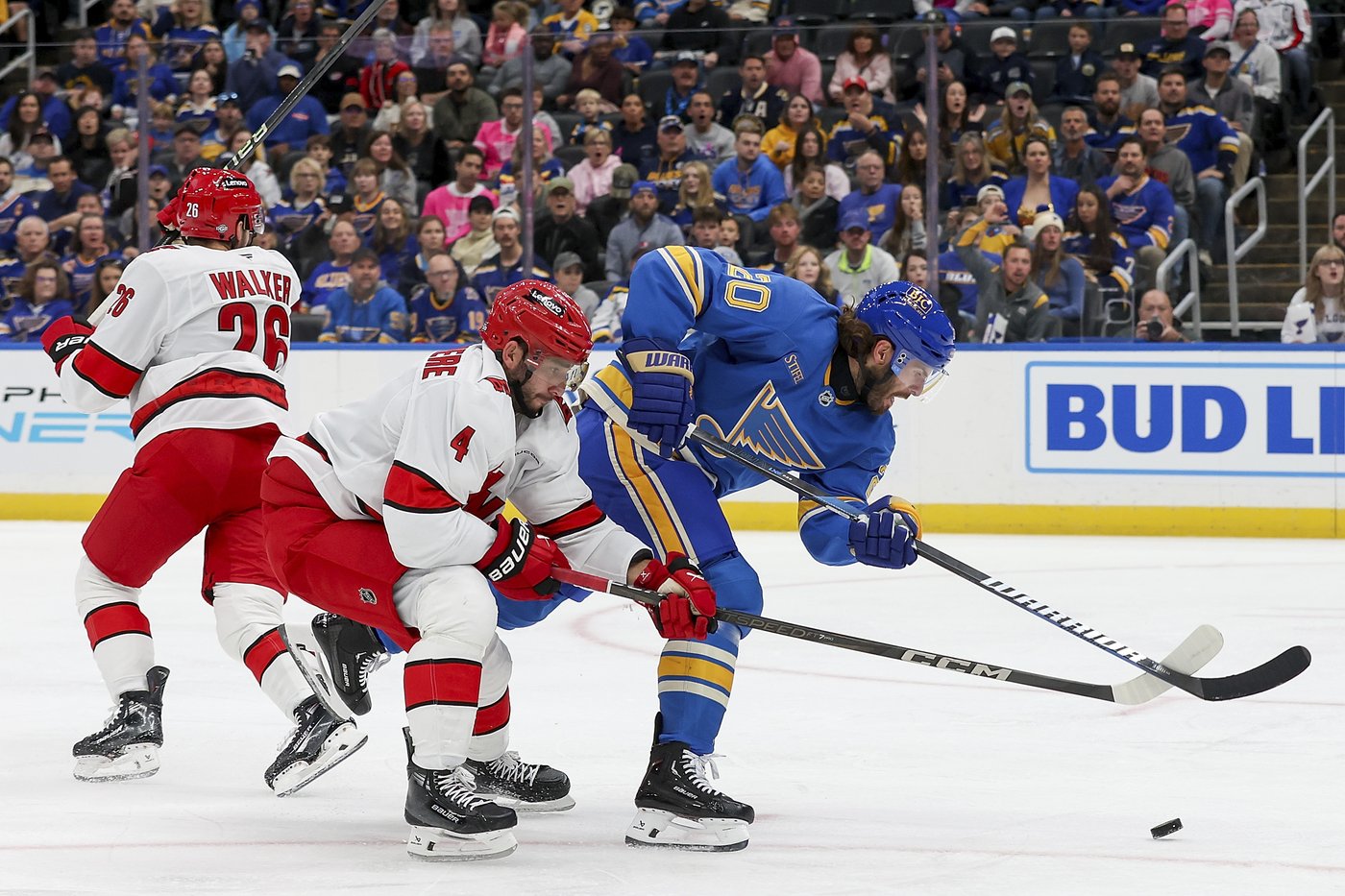 Kapanen scores in 3rd period as the Blues beat the Hurricanes 4-3 | iNFOnews.ca Kapanen scores in 3rd period as the Blues beat the Hurricanes 4-3 | iNFOnews.ca