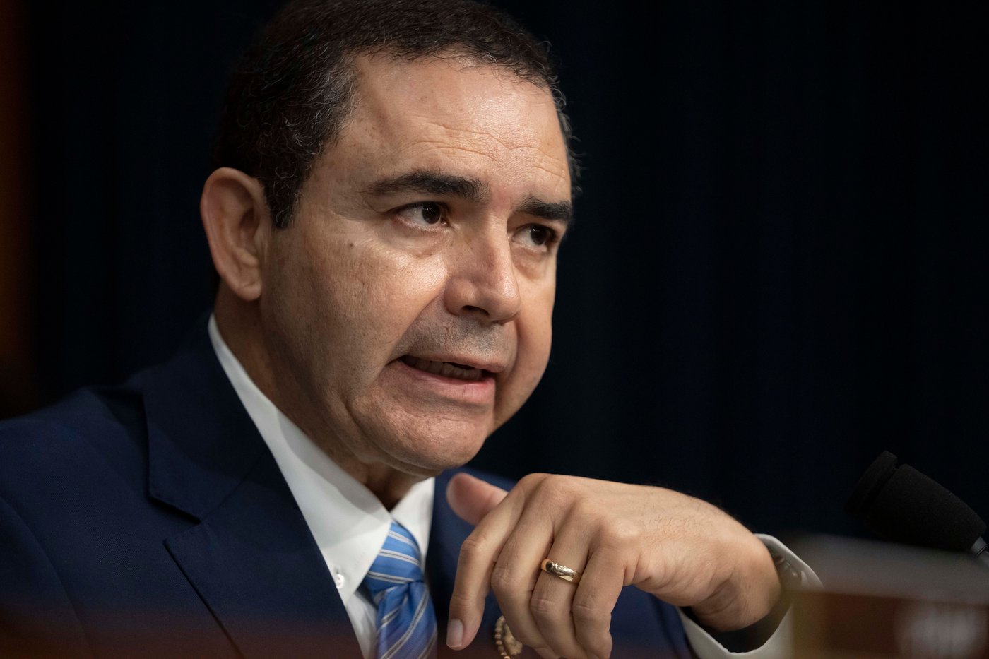 Trump pardons Texas Democratic Rep. Cuellar in bribery and conspiracy case | iNFOnews.ca Trump pardons Texas Democratic Rep. Cuellar in bribery and conspiracy case | iNFOnews.ca