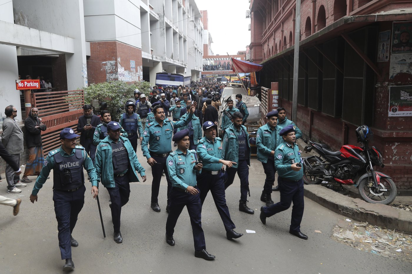 Bangladesh court again rejects bail for Hindu leader who led rallies | iNFOnews.ca