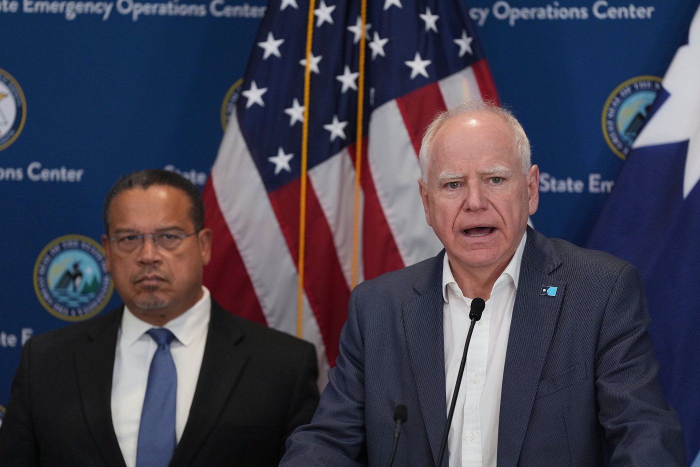 Federal judge halts Trump administration effort to subpoena Walz in immigration enforcement probe | iNFOnews.ca