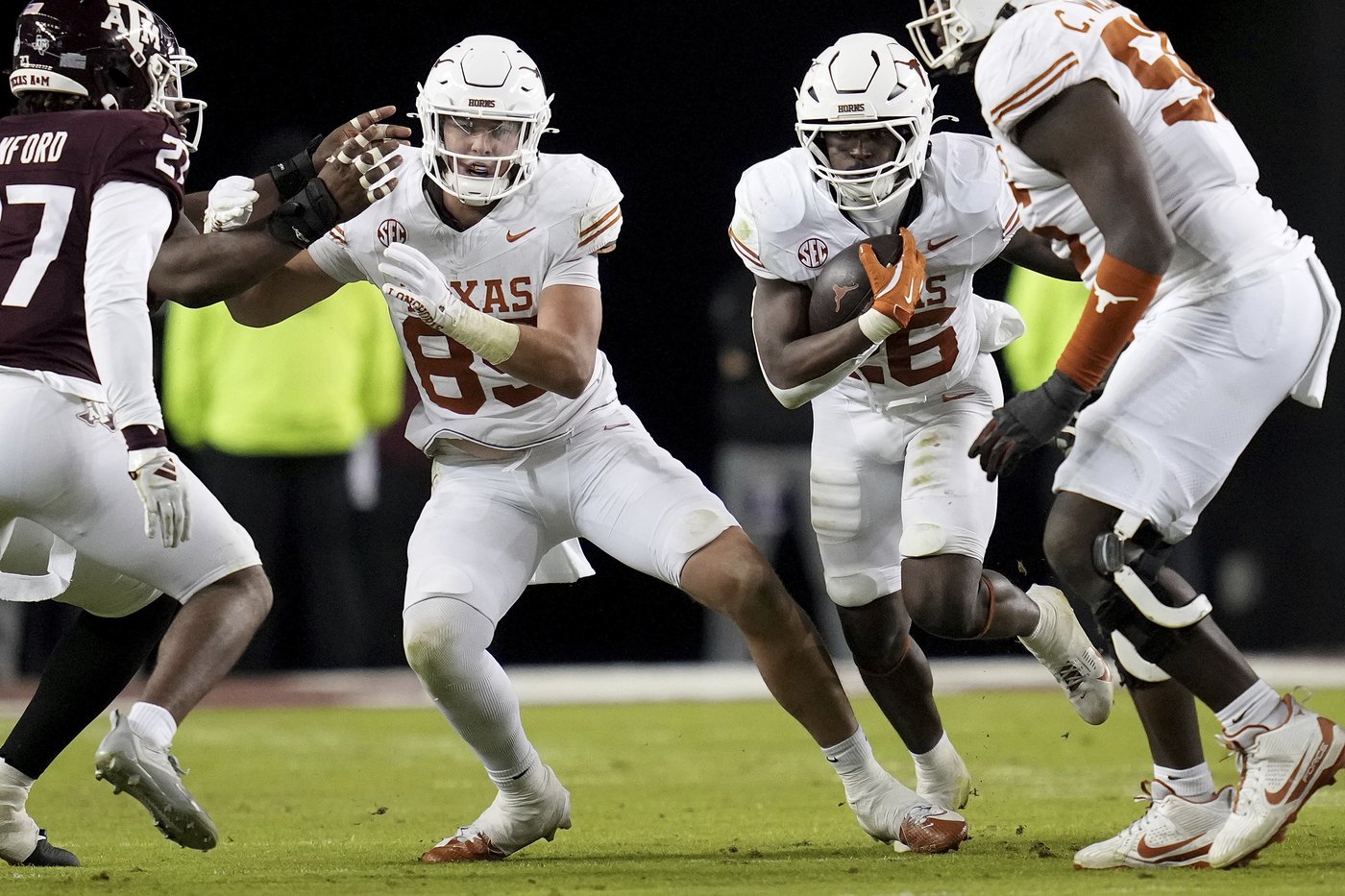 No. 2 Texas goes for a title in its first SEC season, but must get by No. 5 Georgia | iNFOnews.ca No. 2 Texas goes for a title in its first SEC season, but must get by No. 5 Georgia | iNFOnews.ca