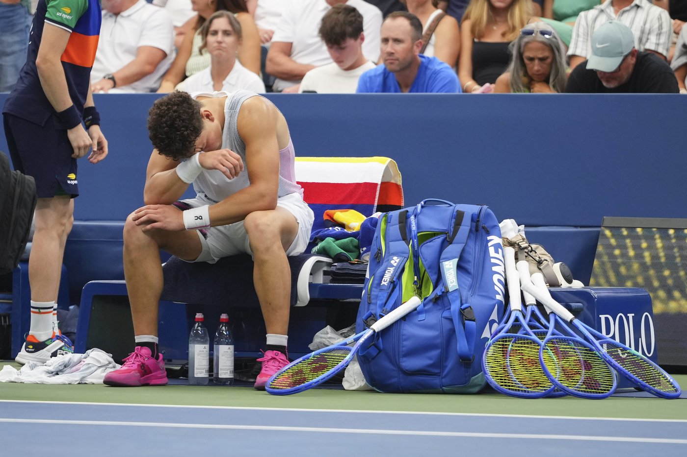 Ben Shelton out of the US Open after injuring shoulder against Mannarino | iNFOnews.ca Ben Shelton out of the US Open after injuring shoulder against Mannarino | iNFOnews.ca