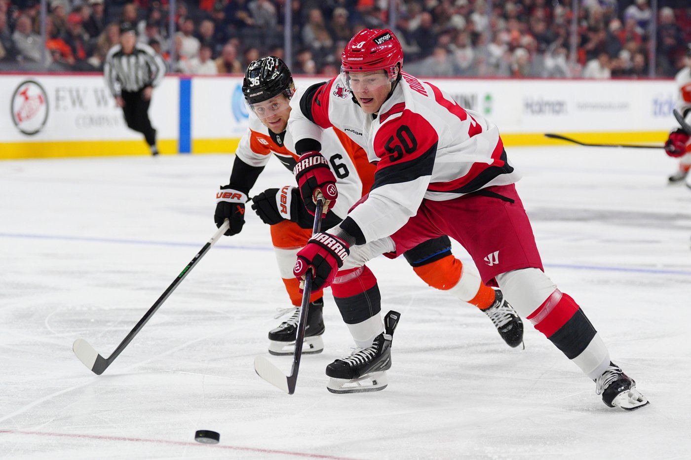Jackson Blake scores in shootout as East-best Hurricanes top Flyers 4-3 | iNFOnews.ca