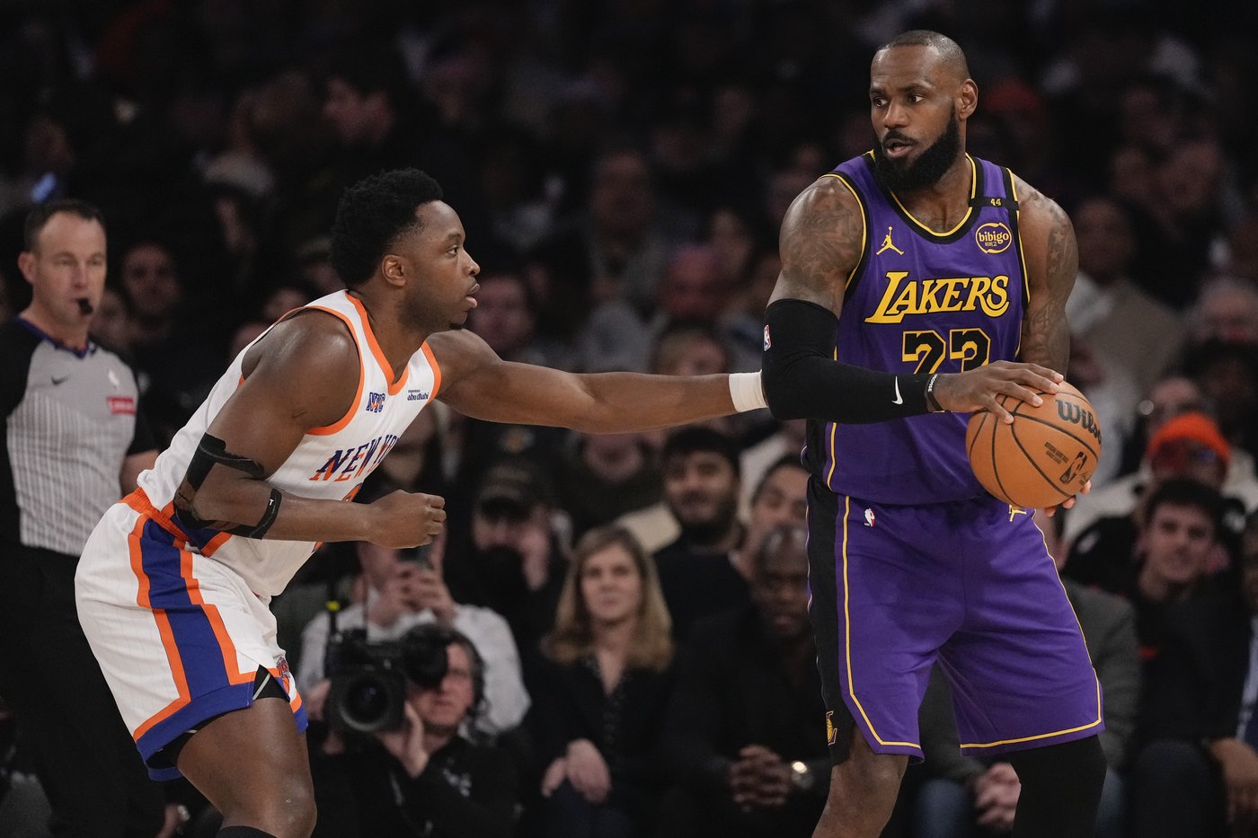 LeBron James has a triple-double and another win at Madison Square Garden as Lakers beat Knicks | iNFOnews.ca LeBron James has a triple-double and another win at Madison Square Garden as Lakers beat Knicks | iNFOnews.ca