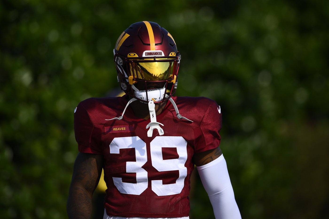 Noah Brown carted off field at Commanders minicamp. Jeremy Reaves gets extended, AP source says | iNFOnews.ca