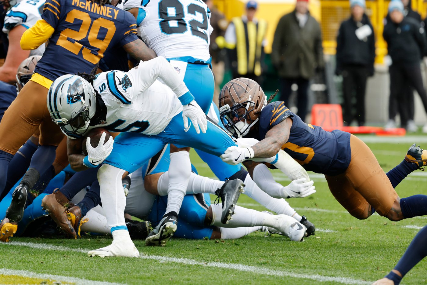 Panthers expected to lean heavily on RB Rico Dowdle in division matchup vs. Saints | iNFOnews.ca