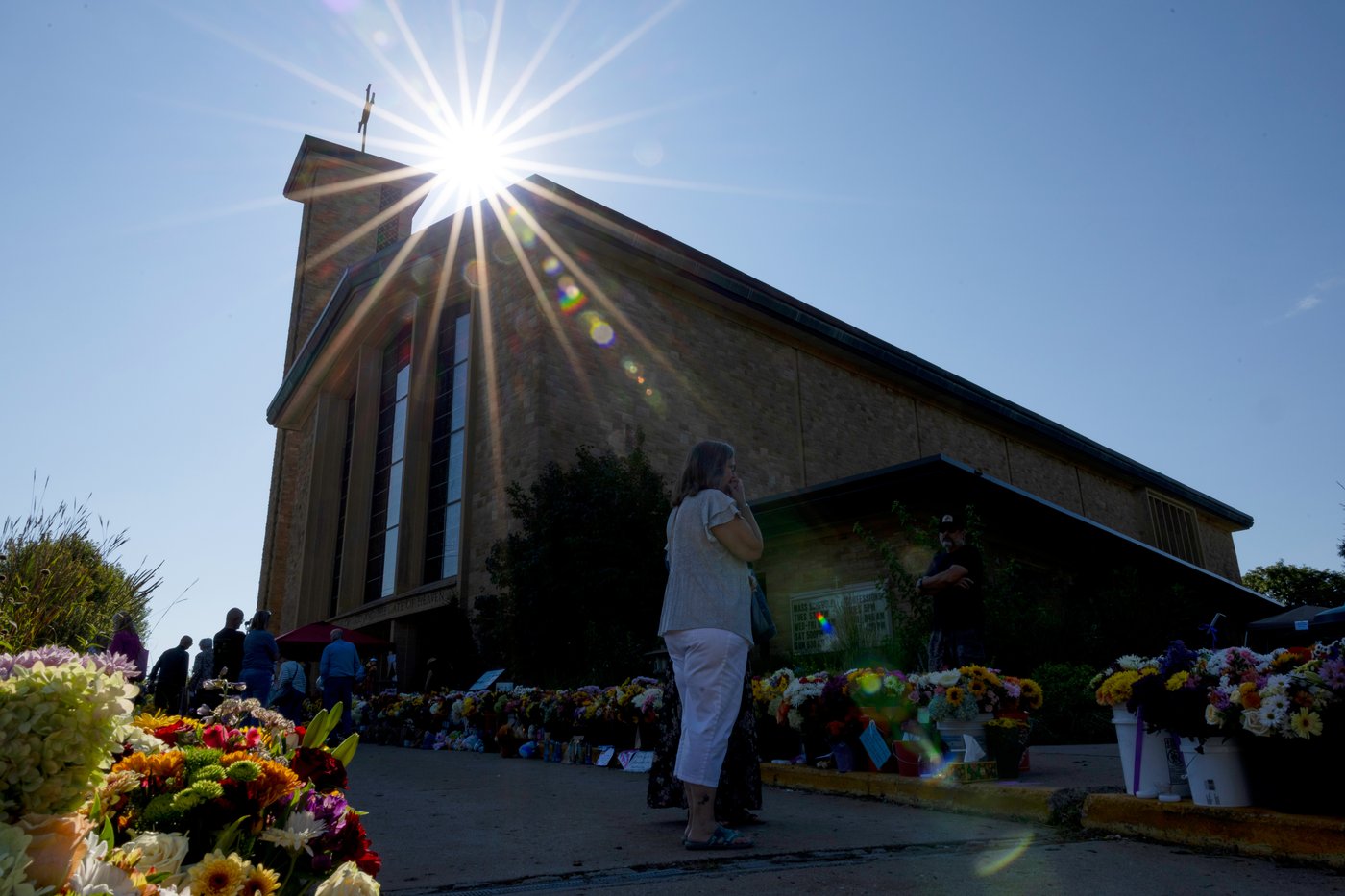 Gov. Tim Walz to call special session on gun laws after Minneapolis school shooting | iNFOnews.ca Gov. Tim Walz to call special session on gun laws after Minneapolis school shooting | iNFOnews.ca