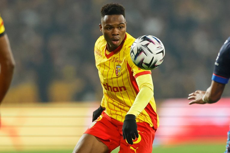 Brentford pays club-record fee for Lens midfielder Mamadou Sangaré | iNFOnews.ca