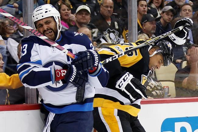 Kessel's 300th goal leads Penguins past Jets in OT | iNFOnews.ca