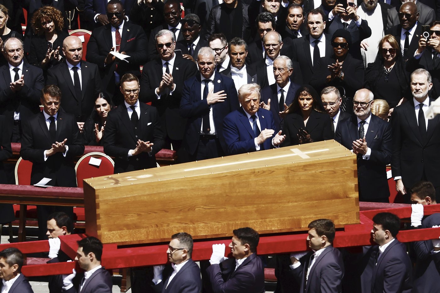 PHOTO COLLECTION: Vatican Pope Funeral Top Photos of the Day | iNFOnews.ca PHOTO COLLECTION: Vatican Pope Funeral Top Photos of the Day | iNFOnews.ca