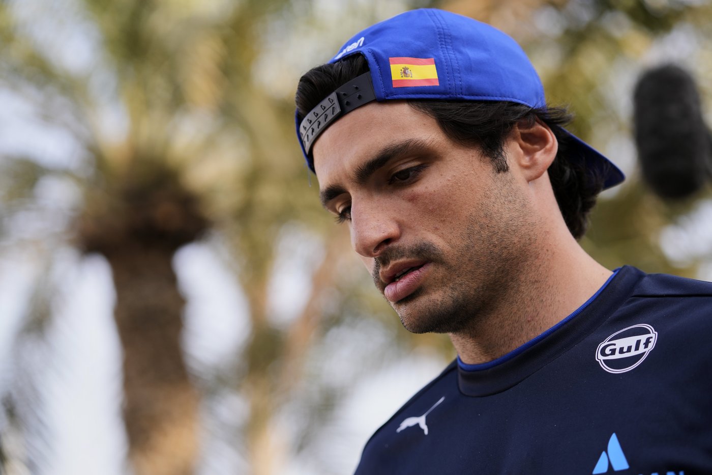 F1 driver Sainz risks a fine for swearing while protesting being fined for lateness | iNFOnews.ca F1 driver Sainz risks a fine for swearing while protesting being fined for lateness | iNFOnews.ca