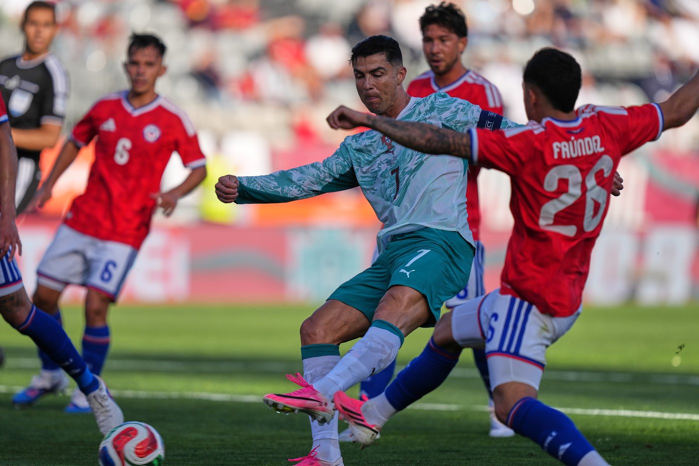 Portugal's Leão sent off for punching in World Cup warmup win over Chile | iNFOnews.ca