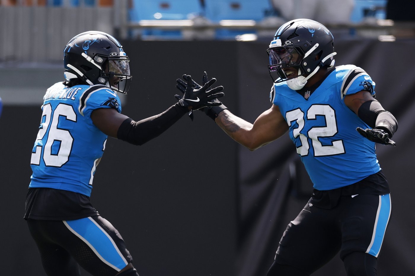 Panthers dominate Falcons 30-0 for first win of the season | iNFOnews.ca