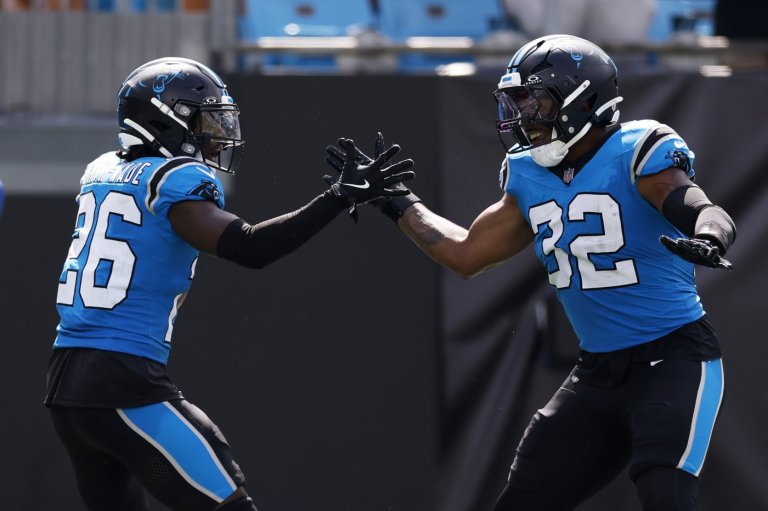 Panthers dominate Falcons 30-0 for first win of the season | iNFOnews.ca