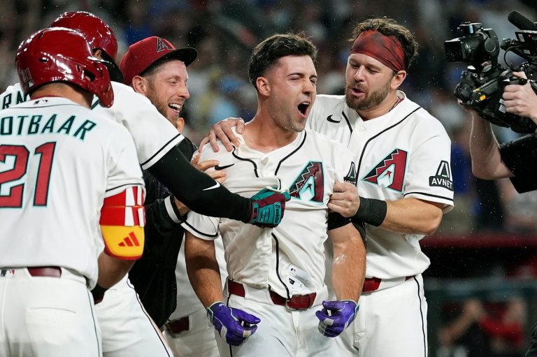 Shaking off Marte drama, the Diamondbacks earn 40th comeback win to stay in playoff race | iNFOnews.ca