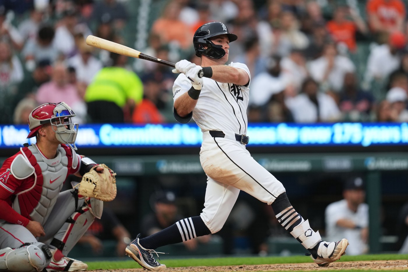 Vaughn Grissom's grand slam, 6 RBIs lead Angels over Tigers, 10-6 | iNFOnews.ca