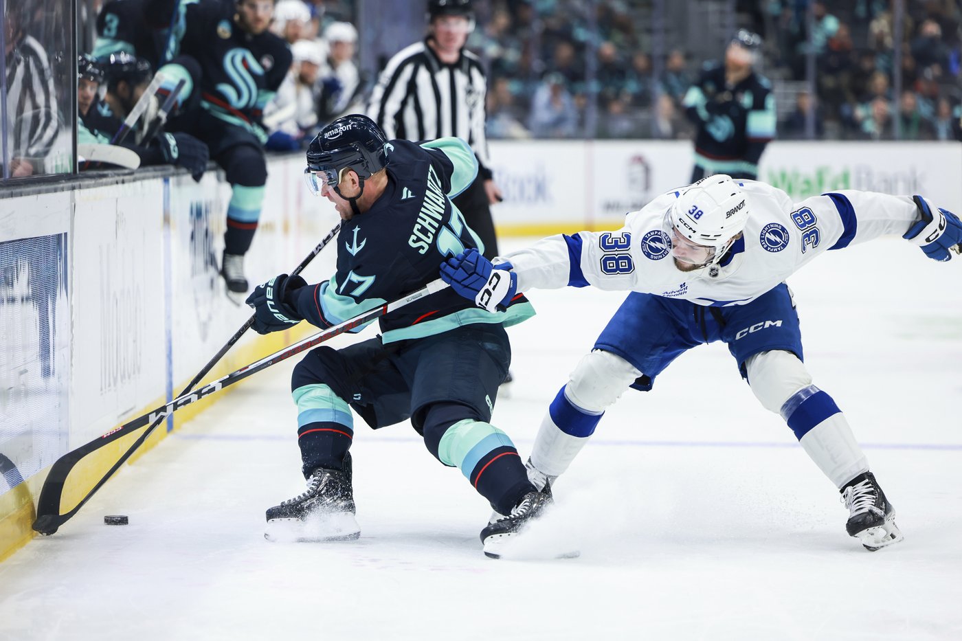 Hagel scores 2, Guentzel has goal and assist as Lightning beat Kraken 5-1 | iNFOnews.ca
